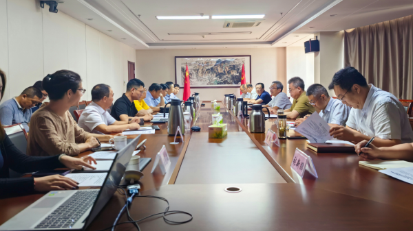 中輕投投融資管理中心、微微一笑（南京）傳媒公司到交投集團洽談合作